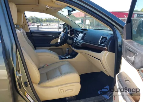 2014 Toyota Highlander Limited V6 z USA, uszkodzony, nr VIN 5TDDKRFH8ES058021